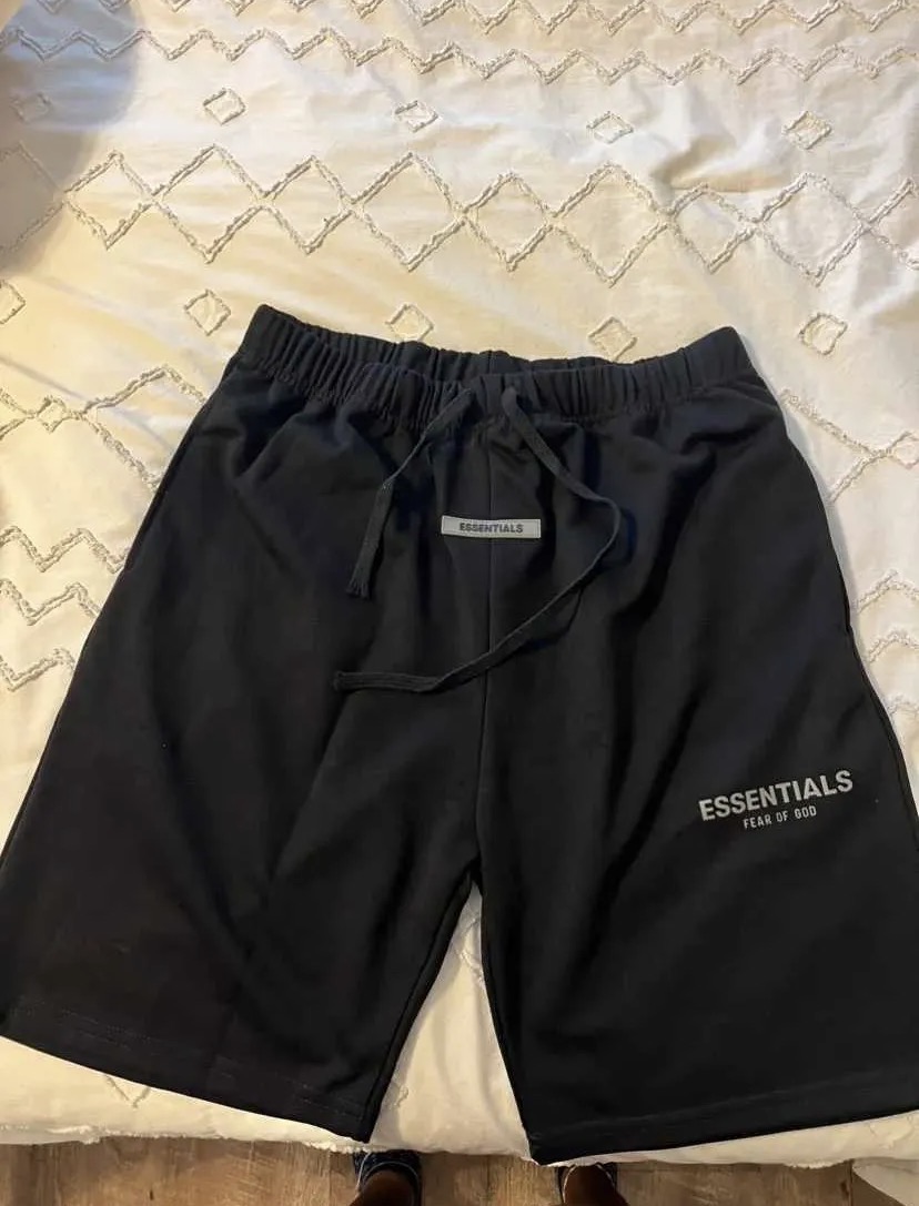 Essentials Shorts Black