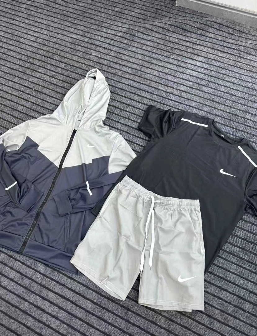Essentials Shorts